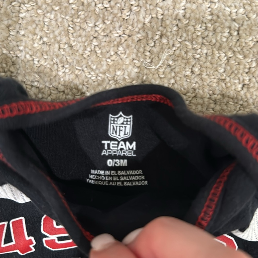 NFL 49ers NWOT baby bodysuit - Picture 4 of 6